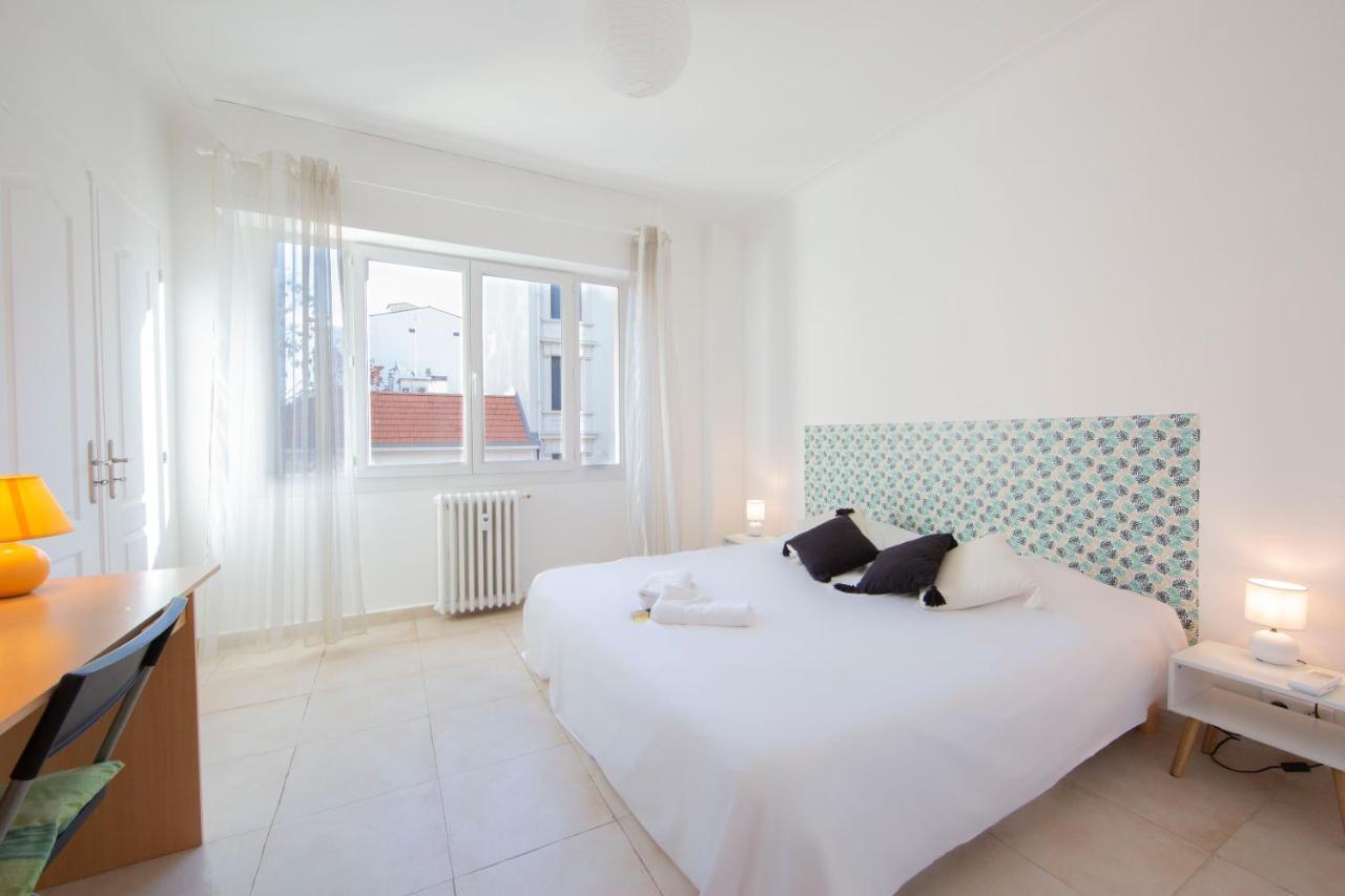 Apartamento Robert Soleau Bright Design Flat Center Of Antibes Exterior foto